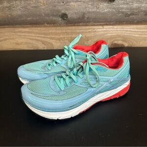 Topo Athletic Womens Ultrafly 2 Blue Running Shoes Sneakers Size 7.5 Athleisure